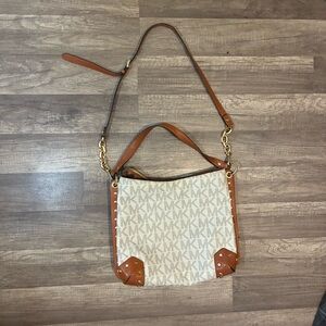 Michael Kors Cream and Brown Signature Shoulder Bag